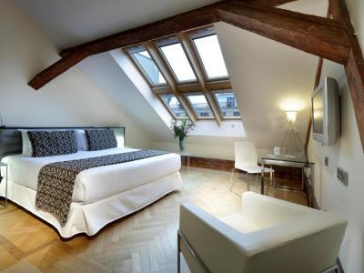Hotel Eurostars Thalia 5*
